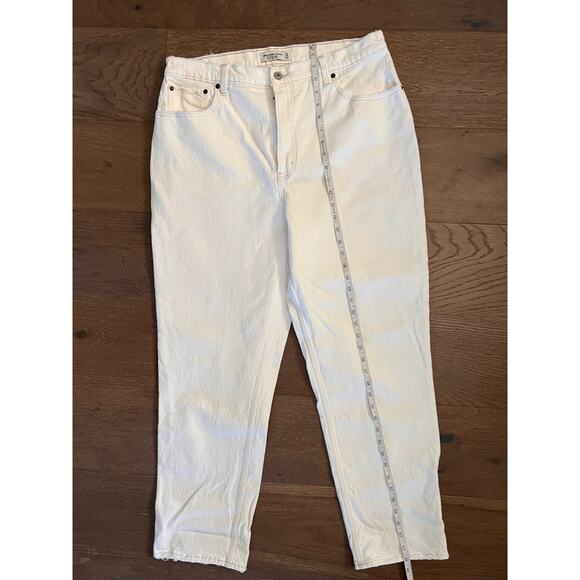 Abercrombie Fitch 90s Straight Ultra High Rise Jean 33/16R OFF WHITE STRETCH EUC - Picture 7 of 8